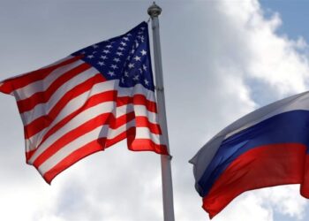 Zyrtarët rusë e amerikanë do takohen në Stamboll, Lavrov kundër idesë së paqeruajtësve në Ukrainë
