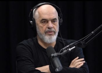 Rama: 1 milion vizitorë nga Italia vitin e kaluar, mendojnë edhe të jetojnë në Shqipëri