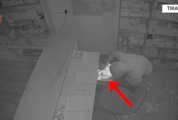 VIDEO / Grabisnin banesa e markete, arrestohen dy persona në Tiranë