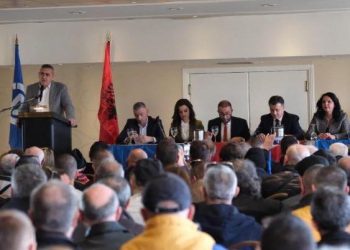 Beleri, “Kali i Trojës” që kërkon vota për Berishën