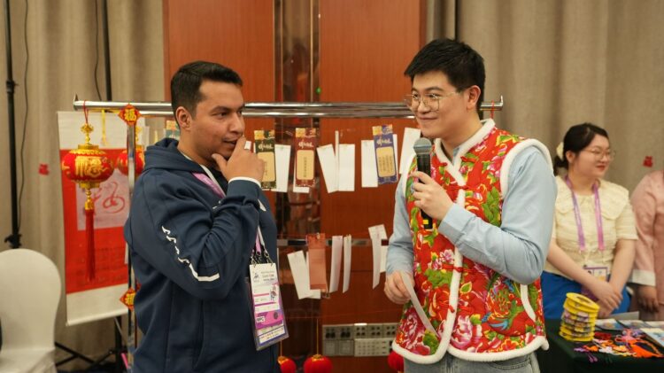 Festa e fenerëvë, një tjetër moment kulturor dhe artistik