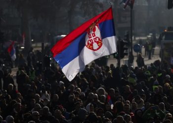 Zvicra furnizon Serbinë me pajisje për përgjim, pavarësisht shqetësimeve për keqpërdorim të tyre