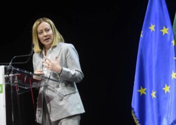 Emigrantët/ Komisioneri Brunner: Ne mbështesim Italinë për protokollin me Shqipërinë! Meloni: Jemi të vendosur të vazhdojmë