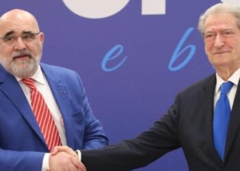 Sa është paguar dhe kush e solli LaCivitan? Alfred Lela: Nuk e di dhe as më intereson ta di!