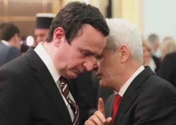 “A e dëgjuat Ramën e Spiropalin, ligji të mos preket”/ Ali Ahmeti reagon pas deklaratës së Albin Kurtit për gjuhën shqipe në RMV: Kërko falje