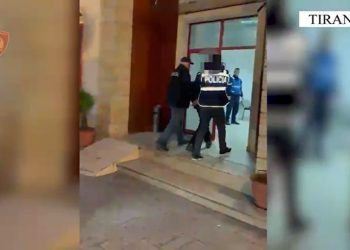 I dënuar për drogë dhe i larguar nga burgu, pranga 32 vjeçarit