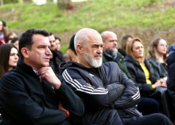 Arrestimi i Veliajt, ja kur do ta thyejë heshtjen Edi Rama