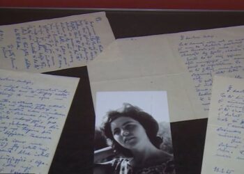 “Gjithçka në botë për mua je ti”/ Letrat me të cilat Dritëro Agolli i shprehte dashurinë gruas së tij, Sadijes!