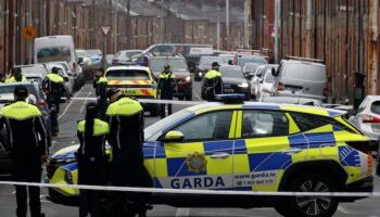 Terror në Irlandë/ Një burrë godet me thikë katër persona në Dublin