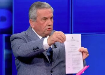 ‘Erjon Bani, i paaftë’/ Beqiri nxjerr dokumentin: Shpalli të pafajshëm një vrasës, pas ankimimit u dënua me 18 vite burg