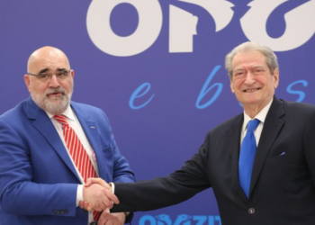 Strategu LaCivita dhe gënjeshtrat opozitare për Yuri Kim