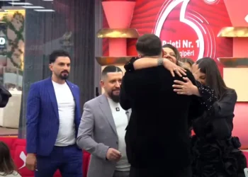“I kërkoj falje Gjestit dhe familjarëve të tij” / Gerta skualifikohet nga gara, por publiku e rikthen në Big Brother