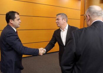 PS-PD, drejt konsensusit për votimin me ID të huaja! Çështja mund t’i kalojë për zgjidhje KQZ-së