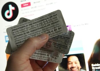 Mjekët japin alarmin: Paracetamoli, sfida e re e rrezikshme në Tik-Tok!