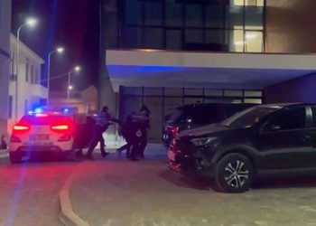 ‘End’/ Arrestohet hajduti i çantave dhe portofolëve në Elbasan