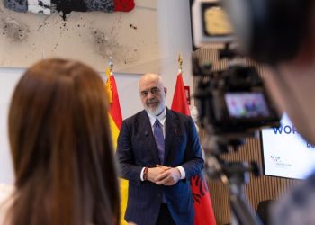 “Shqipëria mikpret samitin e NATO-s”, Rama: Kemi luftuar gjatë me stigmën, ishim si Koreja e Veriut në Europë