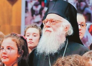 “Fraza e parë që mësova në shqip ishte ‘Krishti u ringjall’”- Intervista e papublikuar e Kryepeshkopit Anastas: Ja momenti kur mendova seriozisht të jepja dorëheqjen