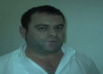 “Edhe mushkonjat do të t’i vras”, zbardhen mesazhet dhe arsyeja pse “Ben Qimja” kërcënoi gjyqtarin e Fierit