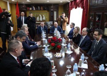 Begaj nga Ulqini mbyll vizitën në Mal të Zi: Faktori shqiptar politik të jetë bashkë