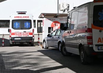 500 vizita në ditë prej virozave në Durrës, mjekët: Drejtojuni qendrave shëndetësore