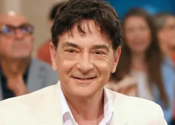 Nga paratë, te puna dhe dashuria, njihuni me parashikimin e horoskopit për muajin shkurt nga Paolo Fox