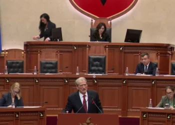 LIVE-Kuvend/ Debate për arrestimin e Veliajt! Berisha: Damkosja e Ramës! Koçi e ironizon: Nuk keni mbetur ju të pastroni Amerikën nga Sorosi!