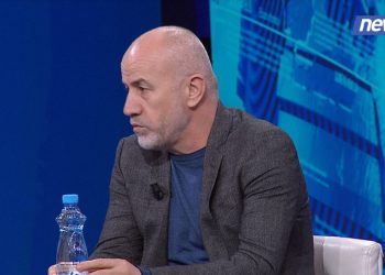 “Mesazhi që po jep Berisha me tubimin e sotëm”, Agim Baçi: Qeveria nuk rrëzohet me protesta