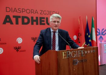 Gjekmarkaj thirrje emigrantëve në Romë: Përdoreni solemnitetin e votës tuaj, është arma më e fortë për të garantuar një Shqipëri demokratike