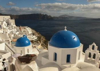 Santorini sërish nën pushtetin e tërmeteve, shpallet gjendja e jashtëzakonshme në ishull