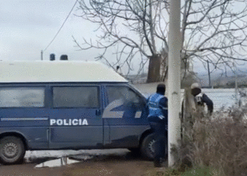 I riu u qëllua për vdekje me armë zjarri, publikohen pamjet nga oborri i banesës ku u ekzekutua 20-vjeçari