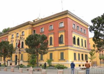 Borxhi publik zbret në 54.73%, Ministria e Financave: Niveli më i ulët që nga 2008