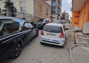 E rëndë në Korçë! Gjendet i pajetë në banesë një shtetas gjerman, ja dyshimet e para