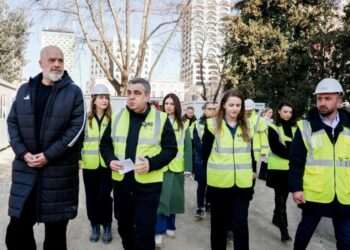 Zgjerimi me hapësira të reja në Galerinë e Arteve, Rama dhe Gonxhja inspektojnë punimet