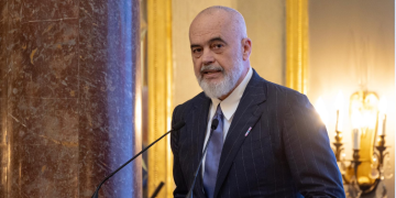 “Shohim njerëz nga PS para drejtësisë, por nuk pendohemi për reformën”, Rama: Gjyqësori s’është më në duart e politikës