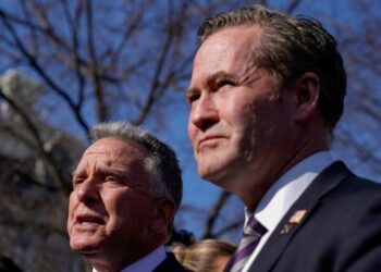 Trump, ekip në Arabinë Saudite për bisedimet Ukrainë-Rusi