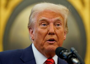 Serbia zhytet në korrupsion, Trump uron Vuçiçin: Bashkë rrisim stabilitetin në Ballkan