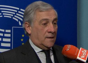 Qeveria italiane nuk ndalet për emigrantët, Tajani: Do vazhdojmë përpara