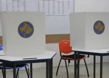 Zgjedhjet në Kosovë/ KQZ numëron të gjitha kutitë, pritet të mbyllet procesi dhe me votat e Diasporës