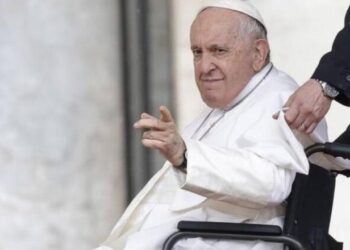 Orë të qeta për Papa Françeskun, përmirësohet gjendja e tij shëndetësore
