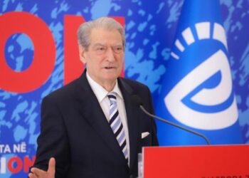 Zgjedhjet e 11 majit/ Berisha ‘justifikohet’ pse ‘shpëton’ Metën: Do jetë deputet se u burgos politikisht!