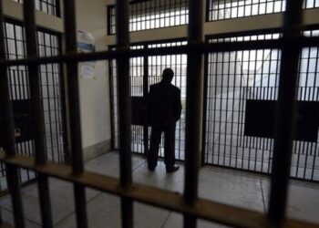 I arrestuar për vjedhje, 46-vjeçari gjendet i vdekur në bllokun e sigurisë në Tiranë