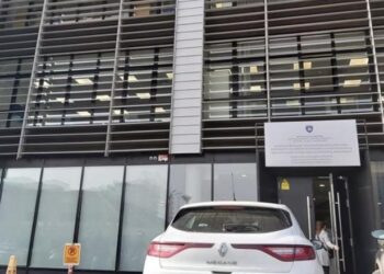Prokuroria urdhëron bastisje në Ministrinë e Bujqësisë në Kosovë! Dyshohet se…