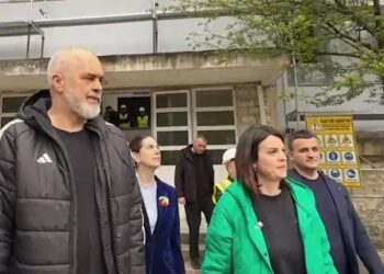 Video/ Rama inspekton kantierin e ndërtimit të Spitalit Rajonal të Gjirokastrës, në shërbim të 60 mijë banorëve të qarkut