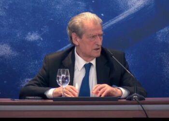 Berisha nuk heq dorë nga zhbërja e SPAK: Reforma në drejtësi, eksperiment i ekstremit të majtë