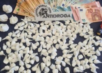 Shqiptari kapet me kokainë të fshehur në cigaret elektronike në Itali! Ja çfarë iu gjet në dhomën e hotelit
