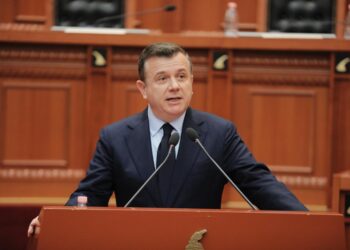 “Mandatin e ri do shtrijmë “Mësues për Diasporën” kudo ku ka shqiptarë”, Balla: Shqiptarët më 11 maj votojnë numrin 5, PS-në!