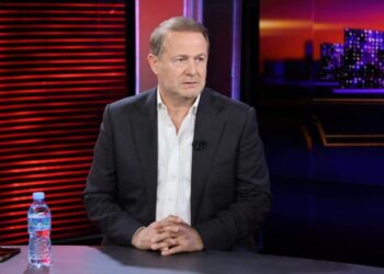 Kandidati i PD Gjin Gjoni: Ne jemi njerëz të spikatur dhe me kontribut në komunitet