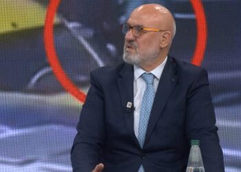 “Dosja CEZ DIA dhe 21 janari, rrezikojnë Berishën”, Petraj: Lista e PD rrezikon të bjerë, nëse Jenisheri bën kallëzim