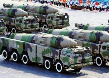 “Tmerri i amerikanëve”, eksperti ngre alarmin: Kina po modifikon raketat për të sulmuar anijet