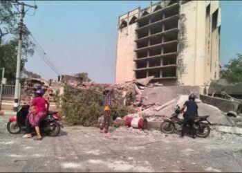 Tërmeti i fuqishëm shemb xhaminë në Mianmar, paralajmërohet katastrofë me mijëra viktima dhe dëme